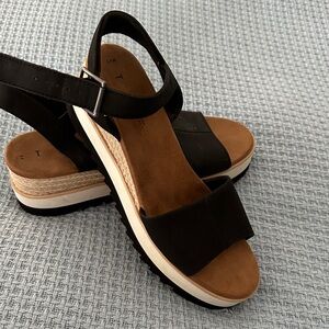 Toms Black and Brown Platform Espadrille Wedge Sandals